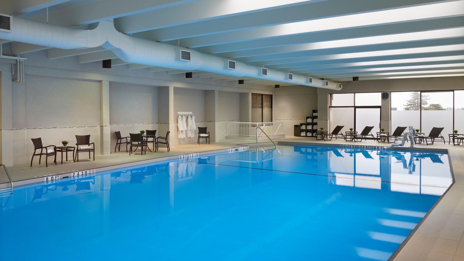 Holiday Inn private pool